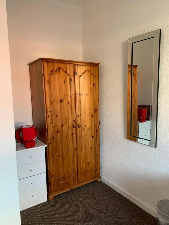 Starlight Self Service Accommodation Лі Екстер'єр фото